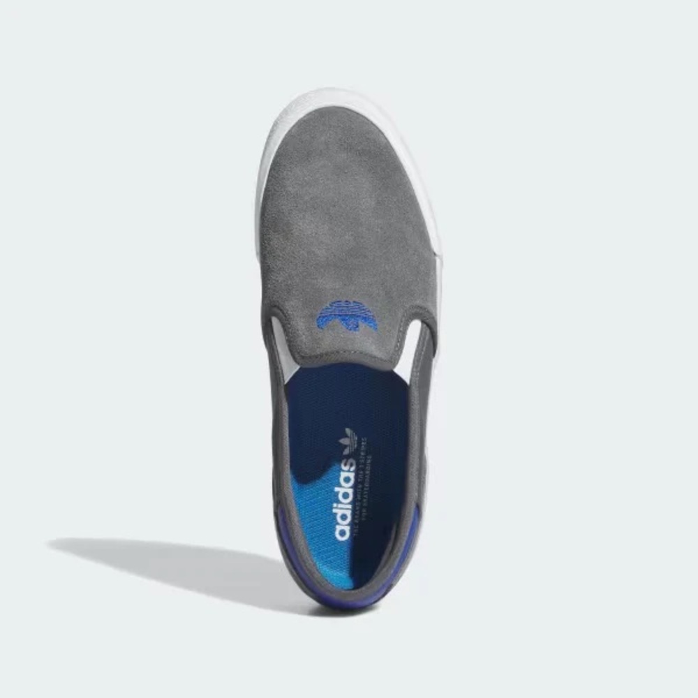 ADIDAS SHMOOFOIL SLIP-ON - GREY / ROYAL BLUE - 6 - NIB